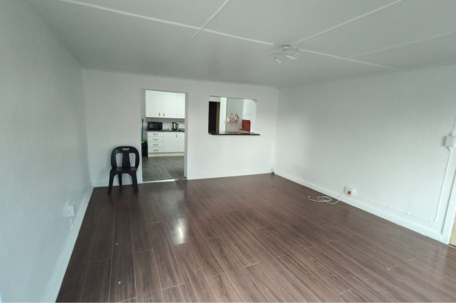To Let 2 Bedroom Property for Rent in Beacon Bay Eastern Cape